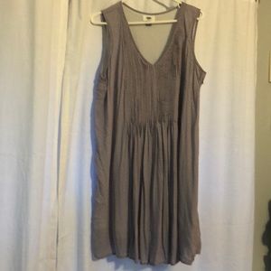 Purple and white summer dress